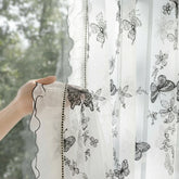 Cortina Transparente Bordada com Borboletas Botânicas Lynn